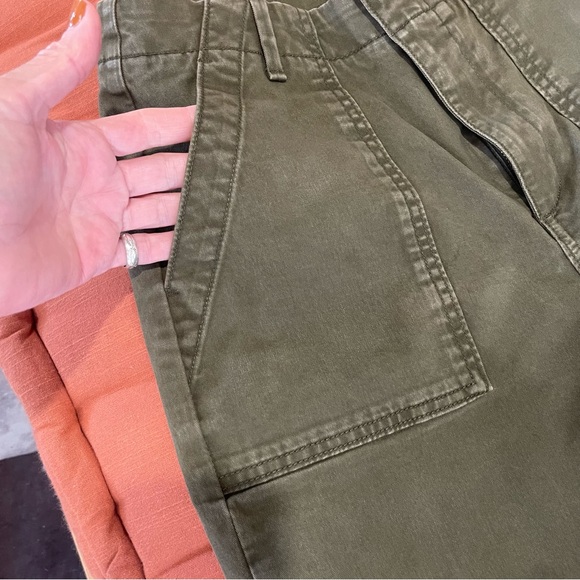 Banana Republic Girlfriend Authentic Chino - Picture 8 of 12